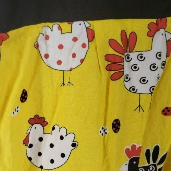 Boutique Girls Farm Country Yellow Chicken Themed Pillowcase Dress Size‎ Small - Picture 3 of 6